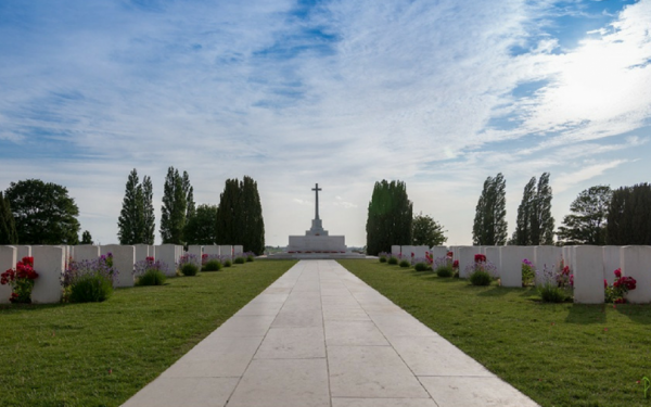 Hill44 - Tyne Cot Cemetery Passendale